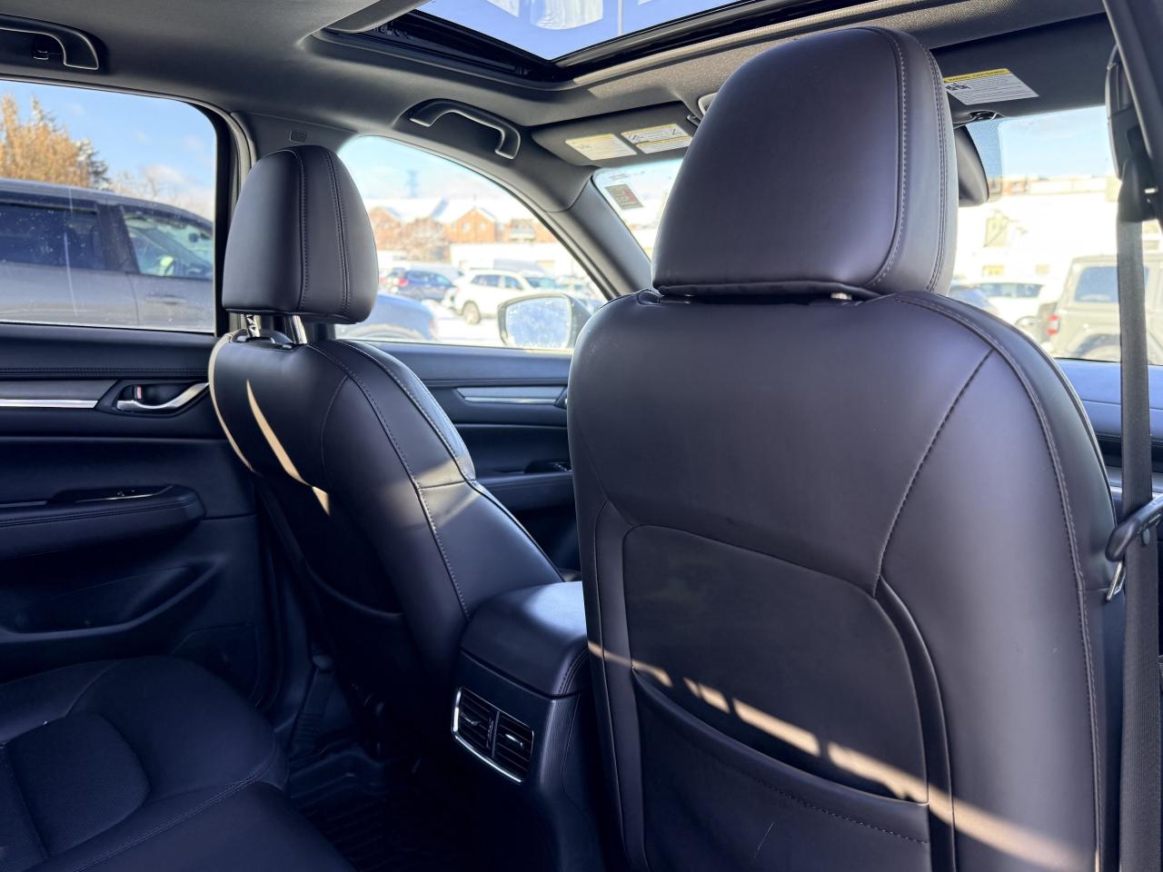 2023 Mazda CX-5 Signature AWD | NAVIGATION | BOSE AUDIO | Photo