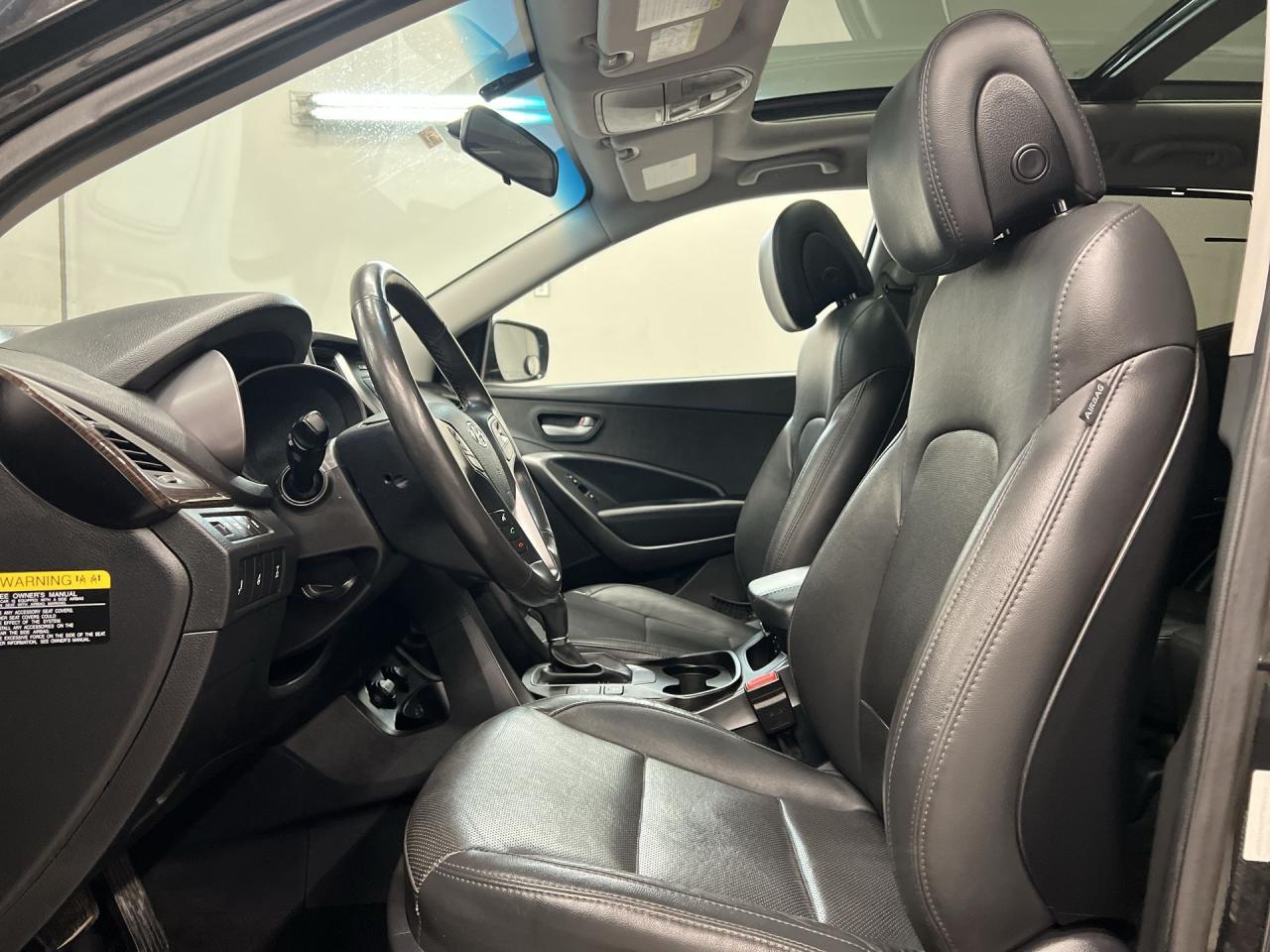 2017 Hyundai Santa Fe Sport SE AWD | HTD LEATHER | PANO ROOF | 17IN ALLOYS Photo