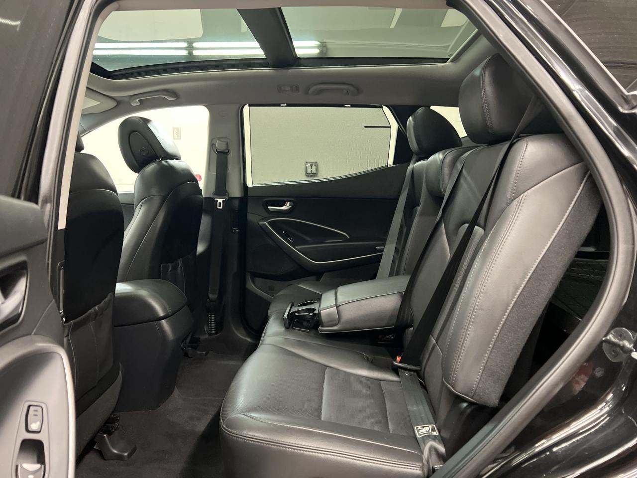 2017 Hyundai Santa Fe Sport SE AWD | HTD LEATHER | PANO ROOF | 17IN ALLOYS Photo