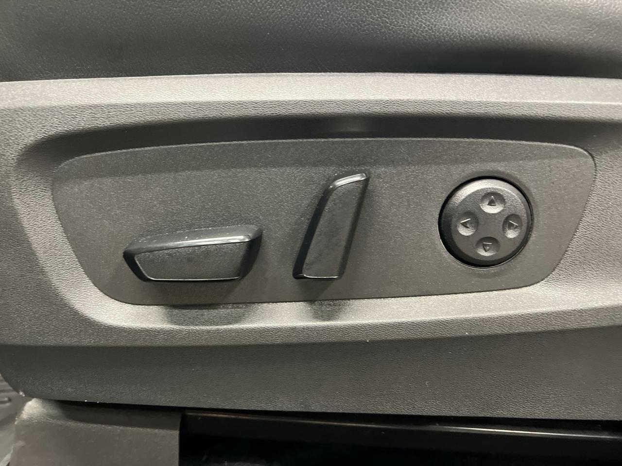 2022 Nissan Pathfinder >>JUST SOLD Photo