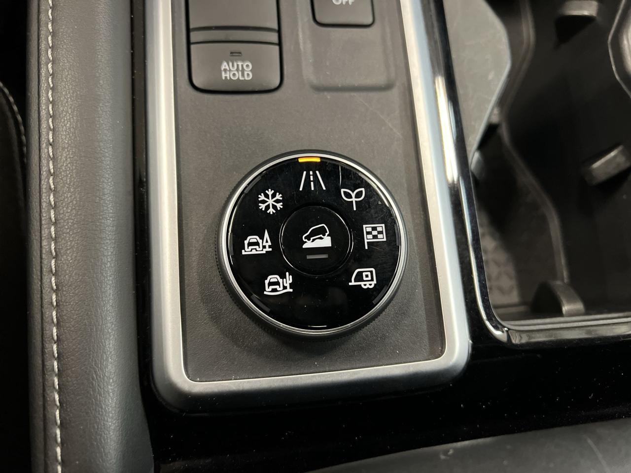 2022 Nissan Pathfinder >>JUST SOLD Photo