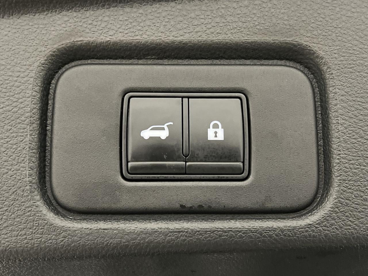 2022 Nissan Pathfinder SL AWD | 3.6L V6 |HTD LEATHER |PANO ROOF | 360 CAM Photo