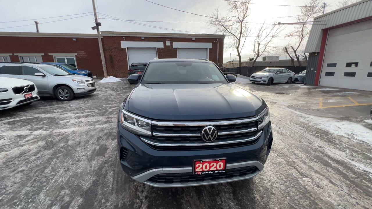 2020 Volkswagen Atlas Cross Sport COMFORTLINE AWD | HTD LEATHER | PANO ROOF |CARPLAY Photo