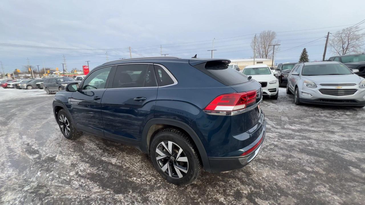 2020 Volkswagen Atlas Cross Sport COMFORTLINE AWD | HTD LEATHER | PANO ROOF |CARPLAY Photo