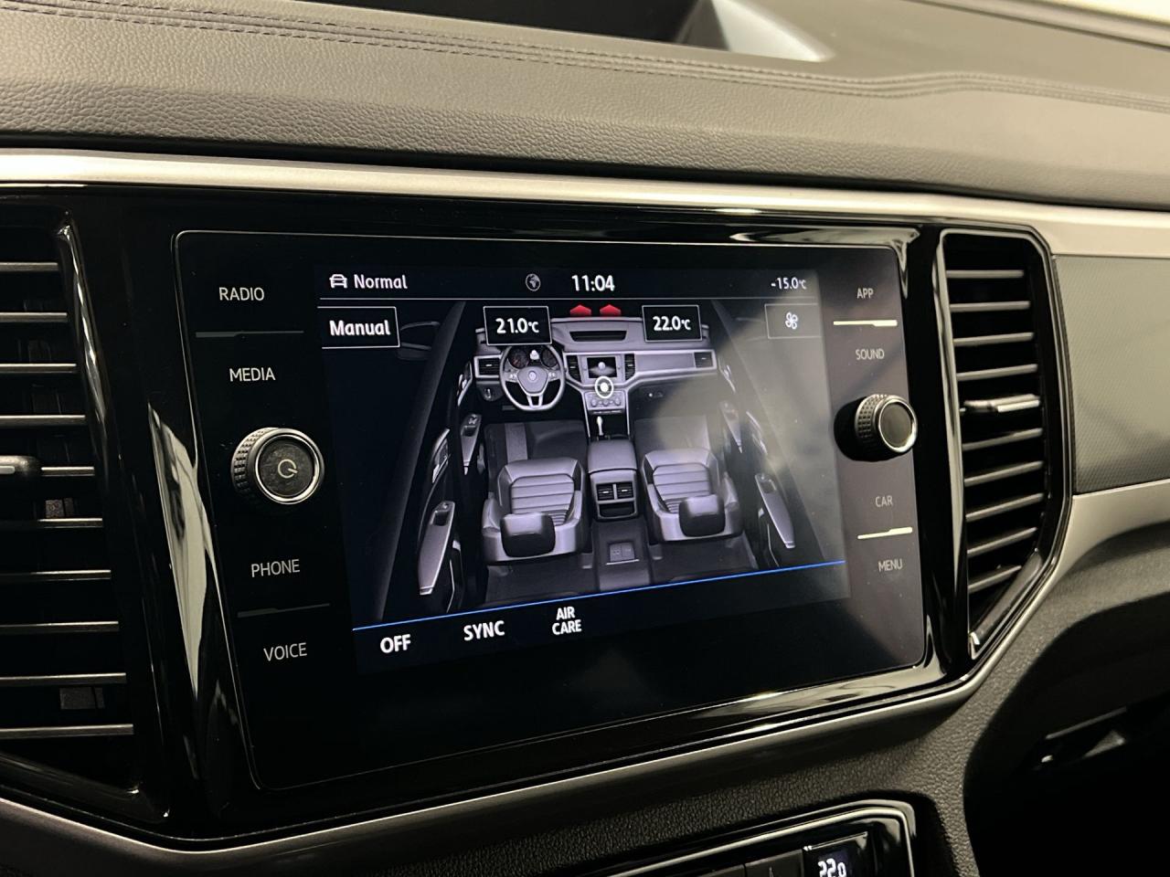 2020 Volkswagen Atlas Cross Sport COMFORTLINE AWD | HTD LEATHER | PANO ROOF |CARPLAY Photo