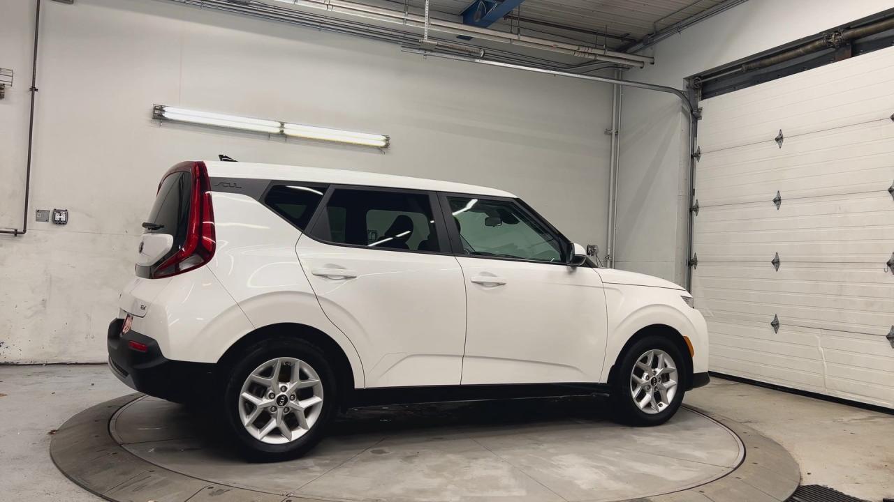 2021 Kia Soul EX | HTD SEATS | CARPLAY | 16IN ALLOYS |BLIND SPOT Photo