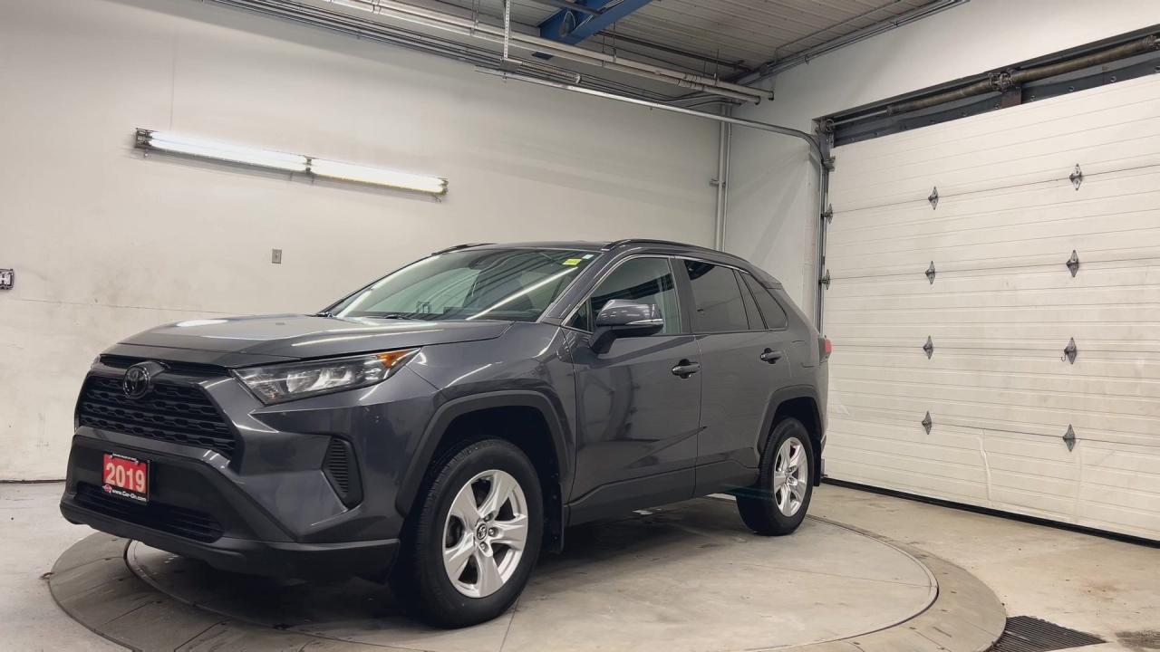2019 Toyota RAV4 AWD | HTD SEATS | CARPLAY | 17IN ALLOYS | REAR CAM Photo4