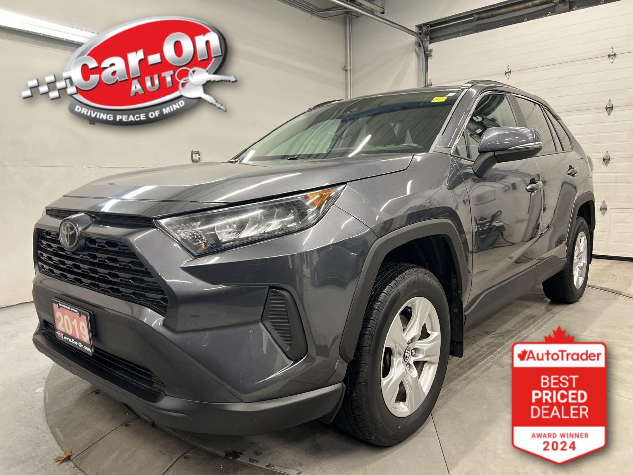 Used 2019 Toyota RAV4 AWD | HTD SEATS | CARPLAY | 17IN ALLOYS | REAR CAM for sale in Ottawa, ON