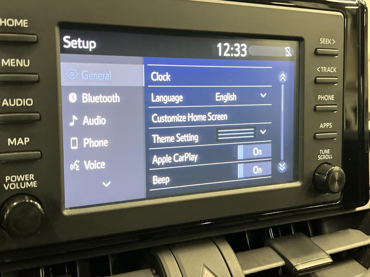 2019 Toyota RAV4 AWD | HTD SEATS | CARPLAY | 17IN ALLOYS | REAR CAM Photo