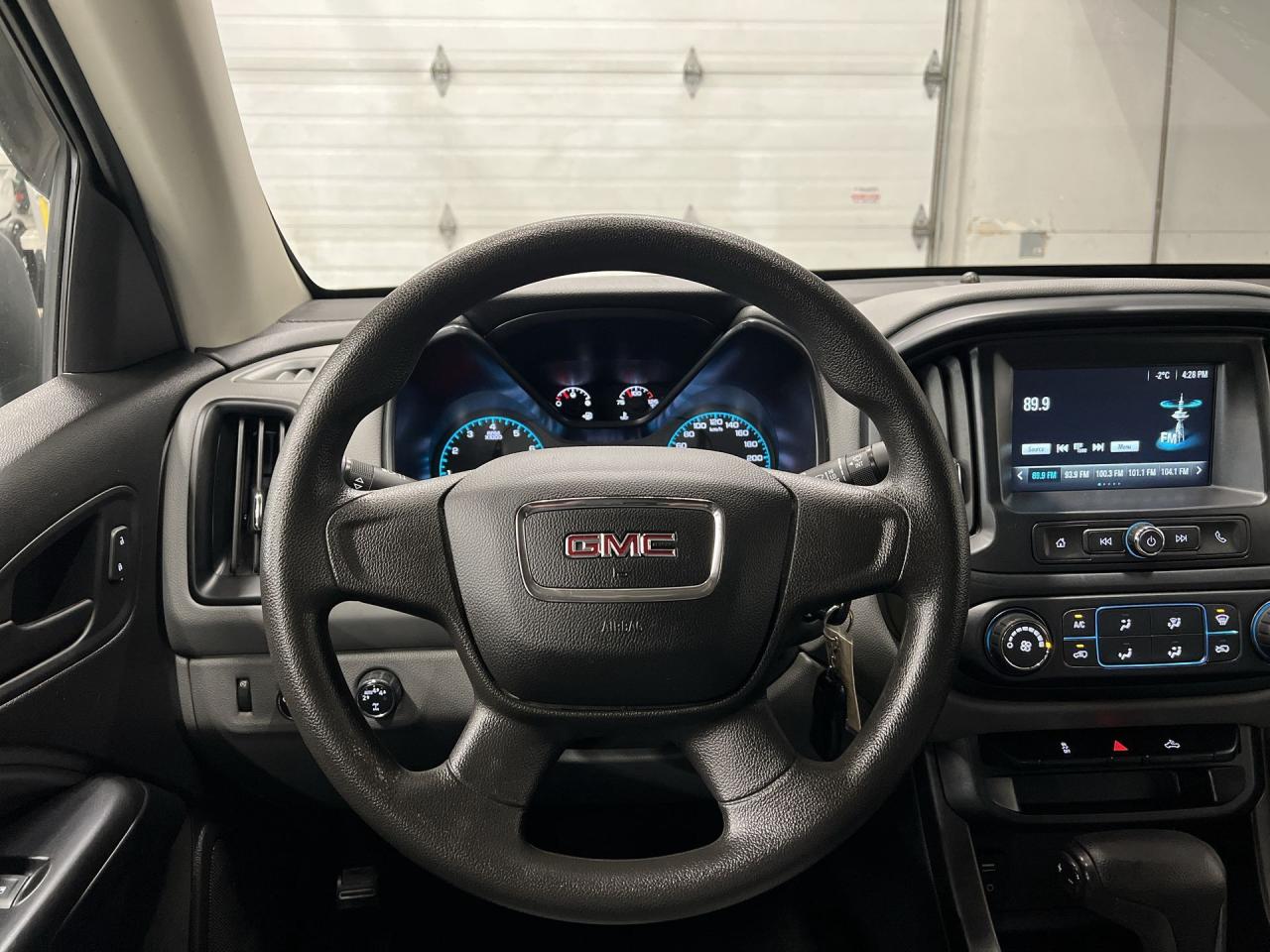 2018 GMC Canyon 4X4 | ONLY 34,000KMS! | CARPLAY | ALLOYS |REAR CAM Photo