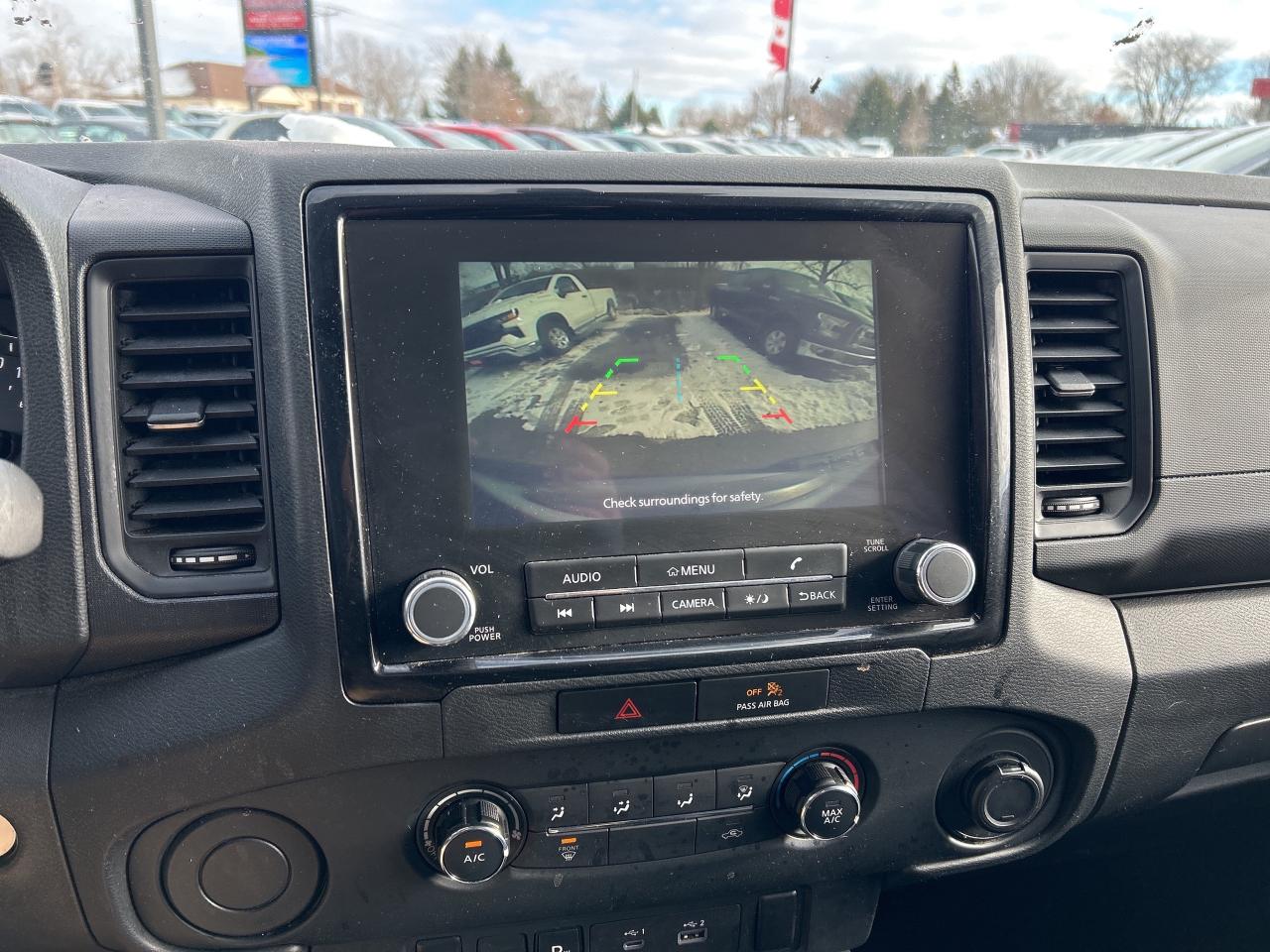 2022 Nissan Frontier SV, CLEAN CARFAX, BACK UP CAMERA! - Photo #20