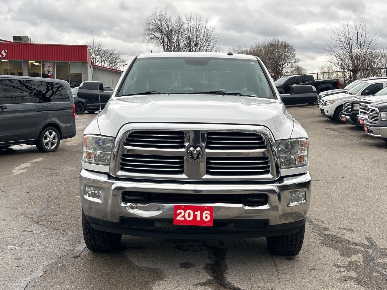 2016 RAM 2500 SLT, 8' BOX, CLEAN CARFAX, 6 PASS, REMOTE START! - Photo #3