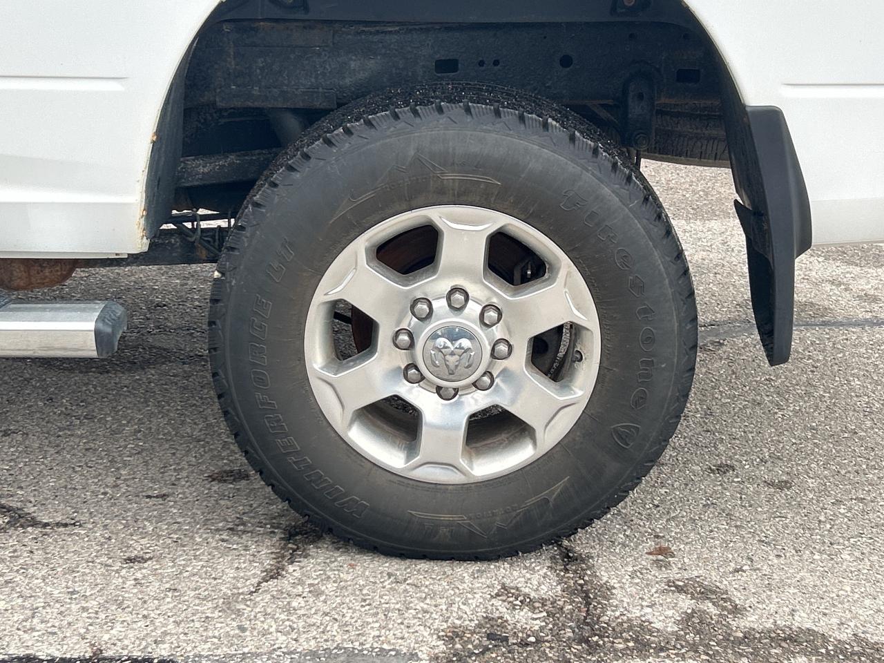 2016 RAM 2500 SLT, 8' BOX, CLEAN CARFAX, 6 PASS, REMOTE START! - Photo #10