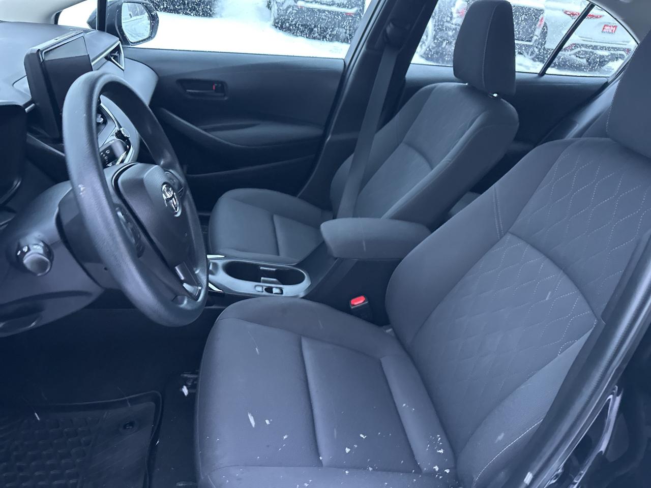 2023 Toyota Corolla LE Photo