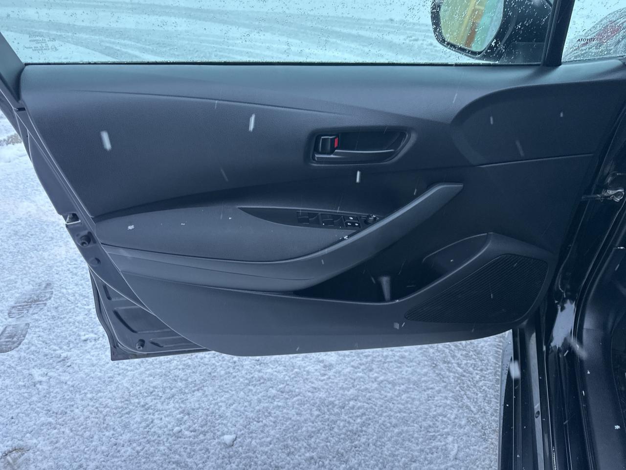 2023 Toyota Corolla LE Photo