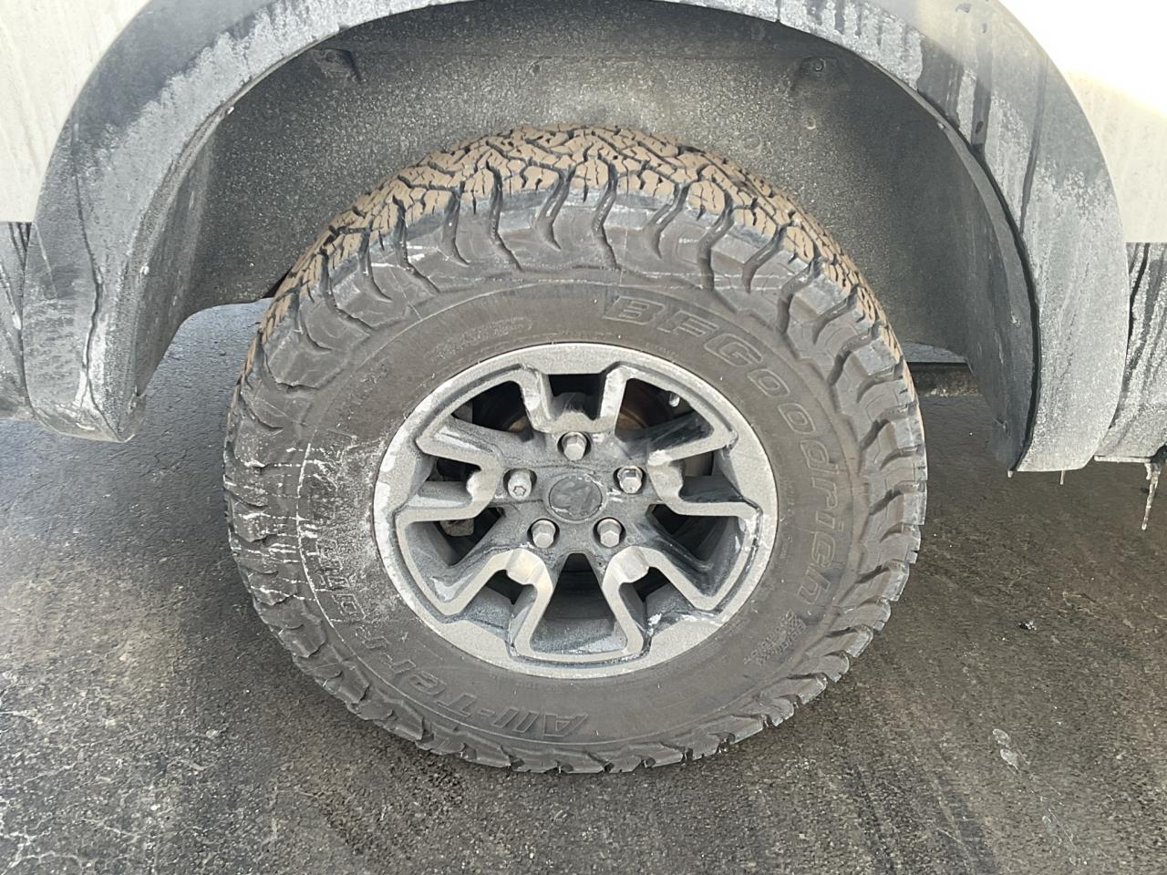 2016 RAM 1500 AS IS Photo4