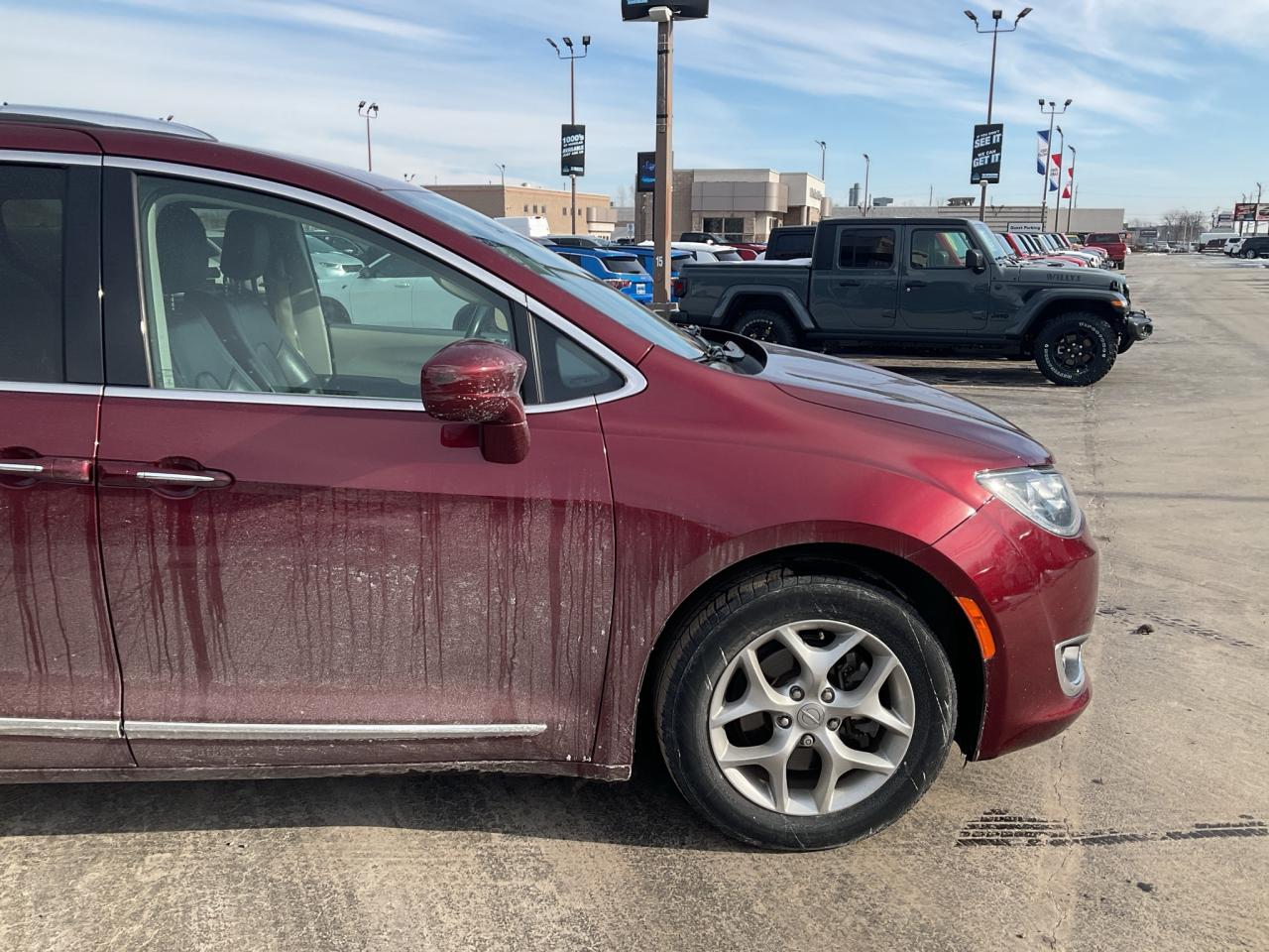 2019 Chrysler Pacifica  Photo