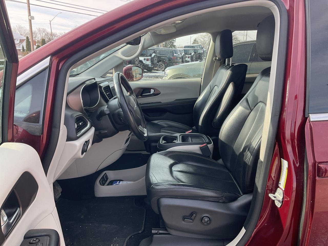 2019 Chrysler Pacifica  Photo