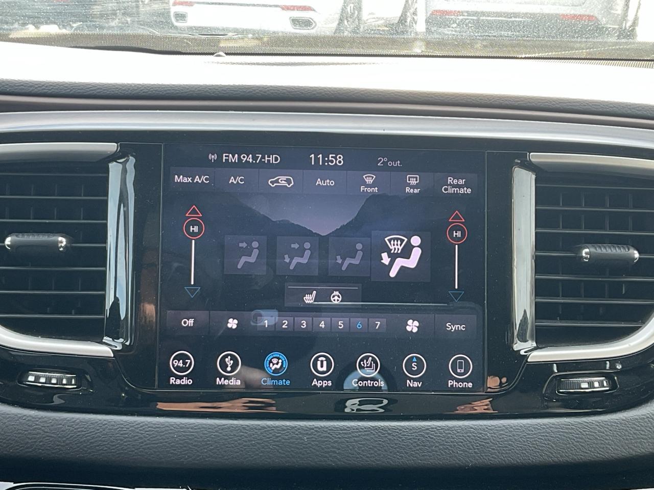 2019 Chrysler Pacifica  Photo