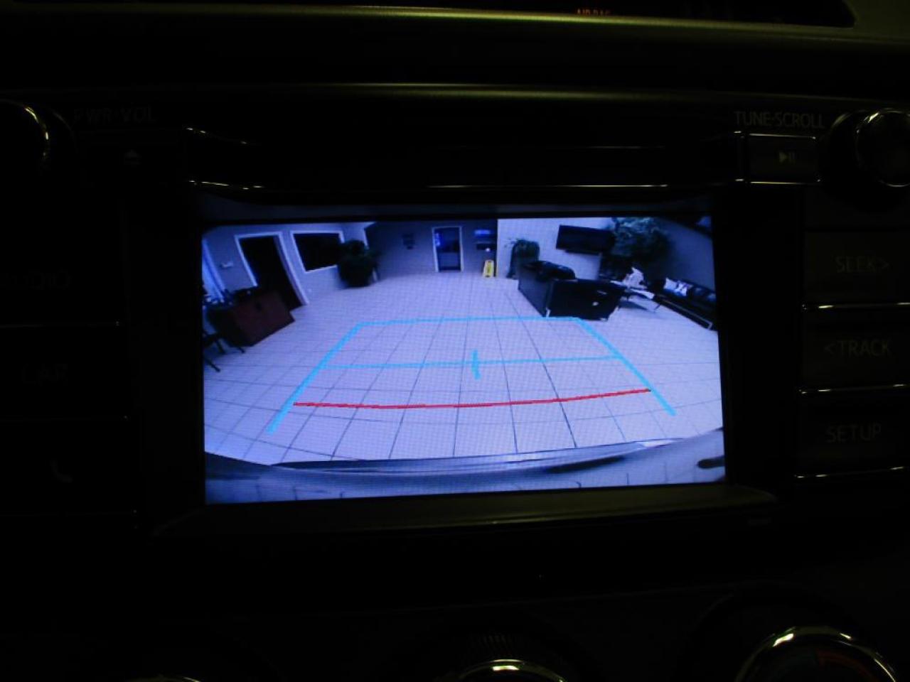 2018 Toyota RAV4 LE AWD - Photo #17