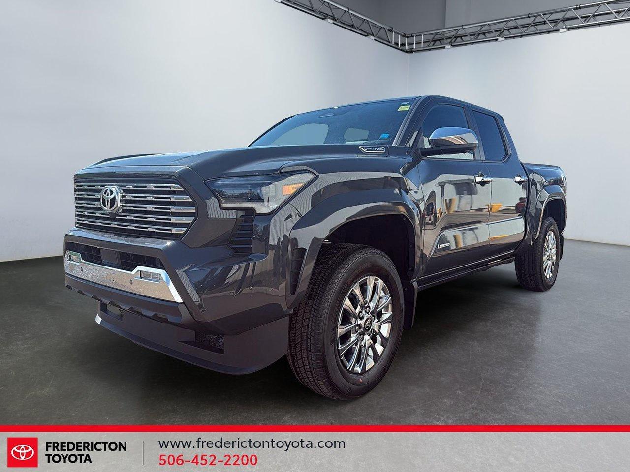 2025 Toyota TACOMA HYBRID Limited Photo0