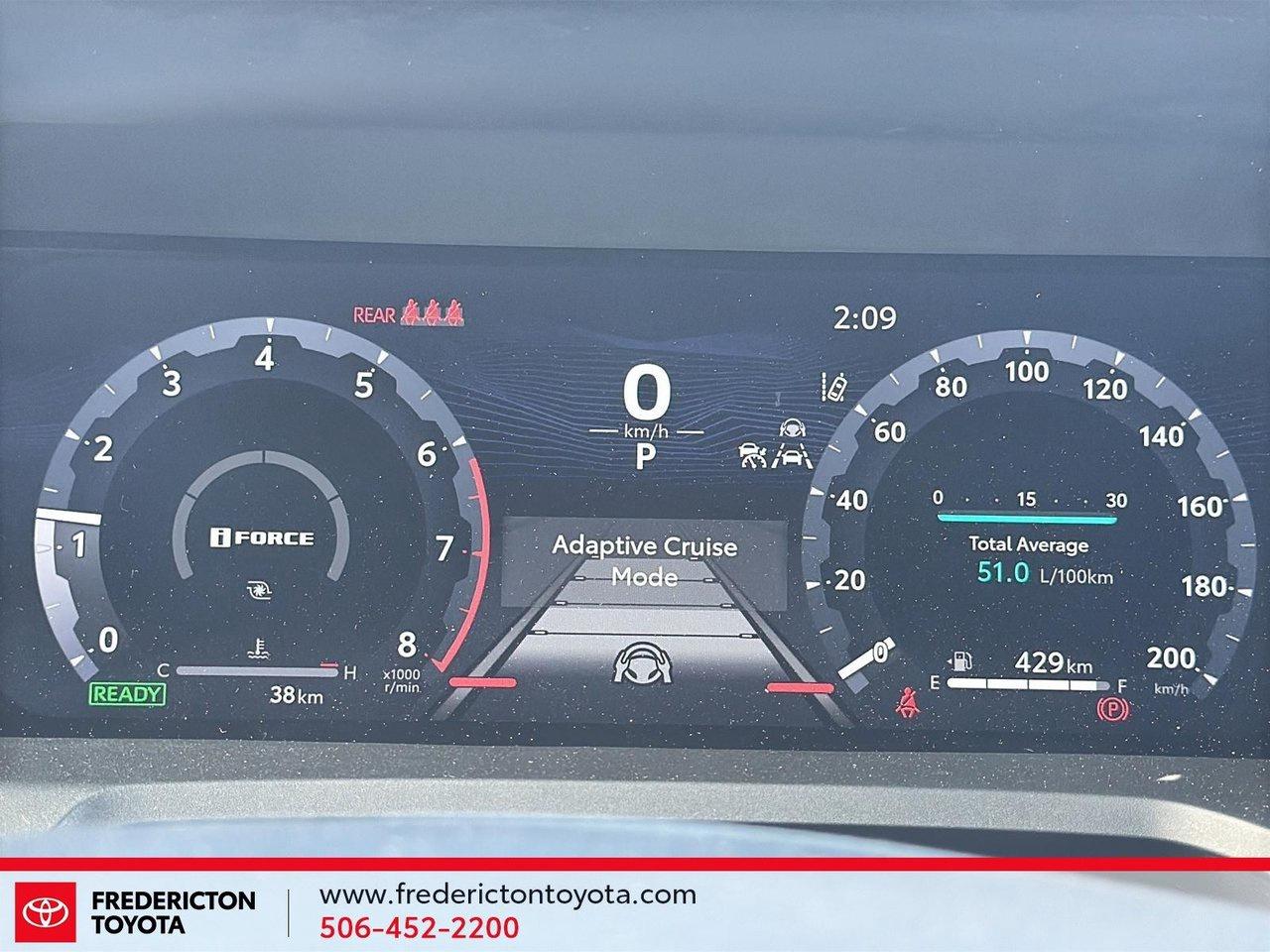 2025 Toyota TACOMA HYBRID Limited Photo