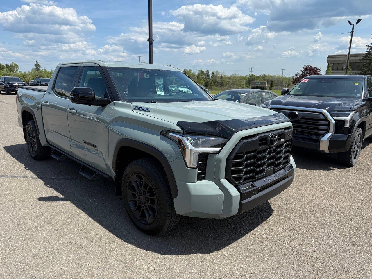 2025 Toyota Tundra Hybrid LIMITED TRD OFF ROAD Photo