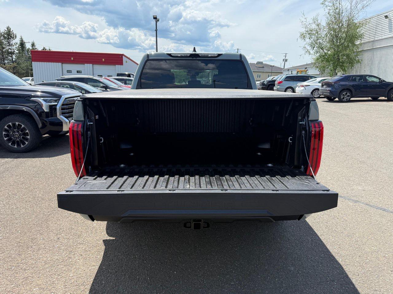 2025 Toyota Tundra Hybrid LIMITED TRD OFF ROAD Photo