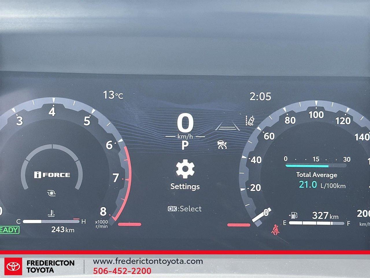 2025 Toyota TACOMA HYBRID Limited Photo