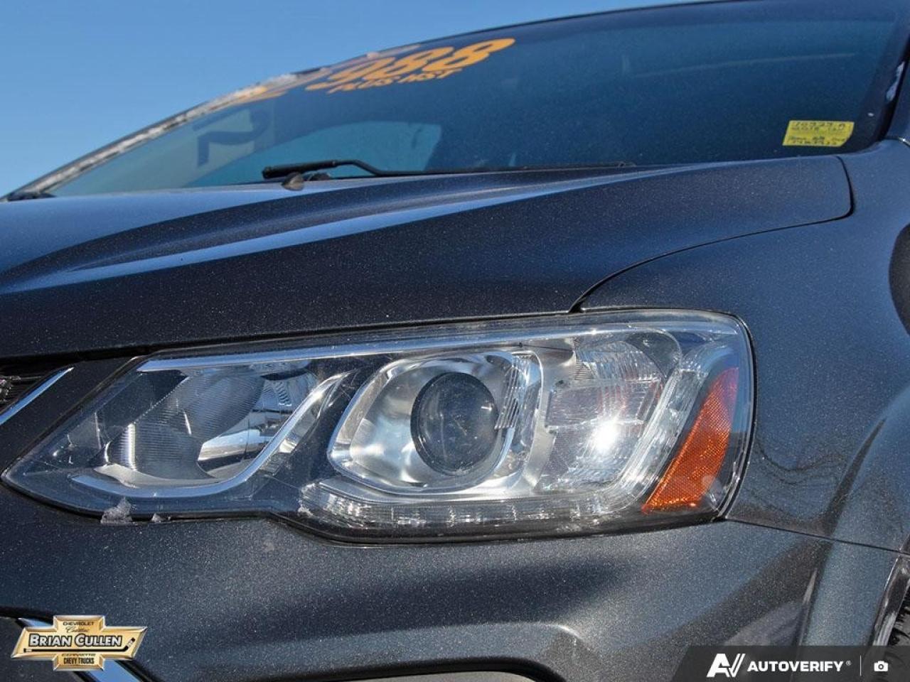 2018 Chevrolet Sonic LT 5dr HB Auto LT Photo