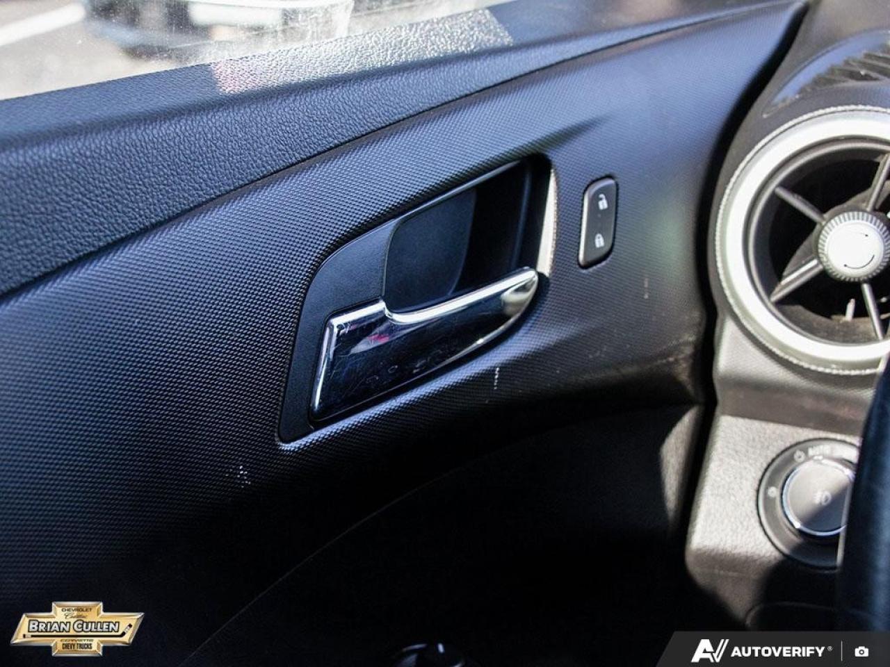 2018 Chevrolet Sonic LT 5dr HB Auto LT Photo