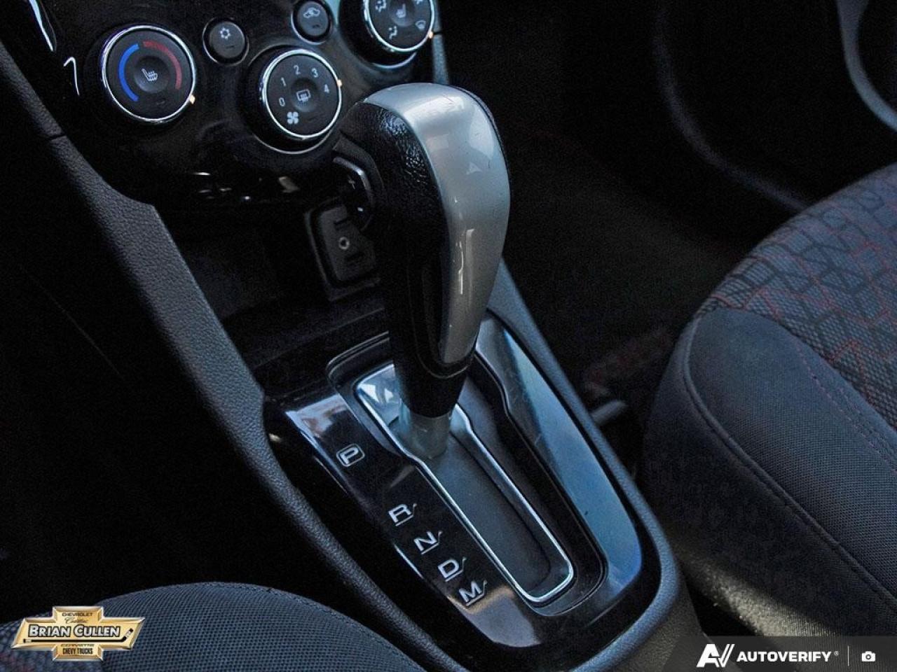 2018 Chevrolet Sonic LT 5dr HB Auto LT Photo