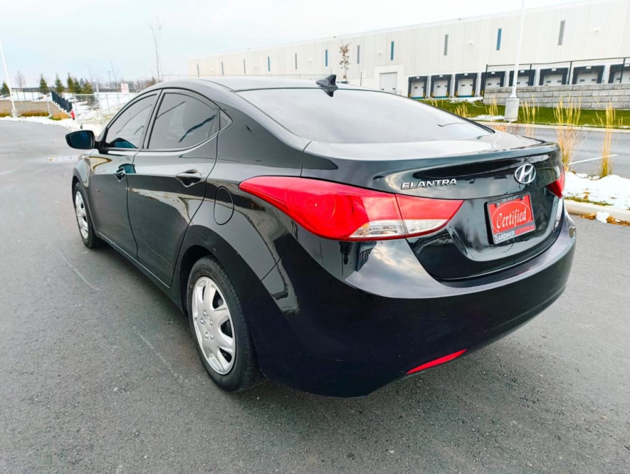 2013 Hyundai Elantra SE 4dr Automatic Photo