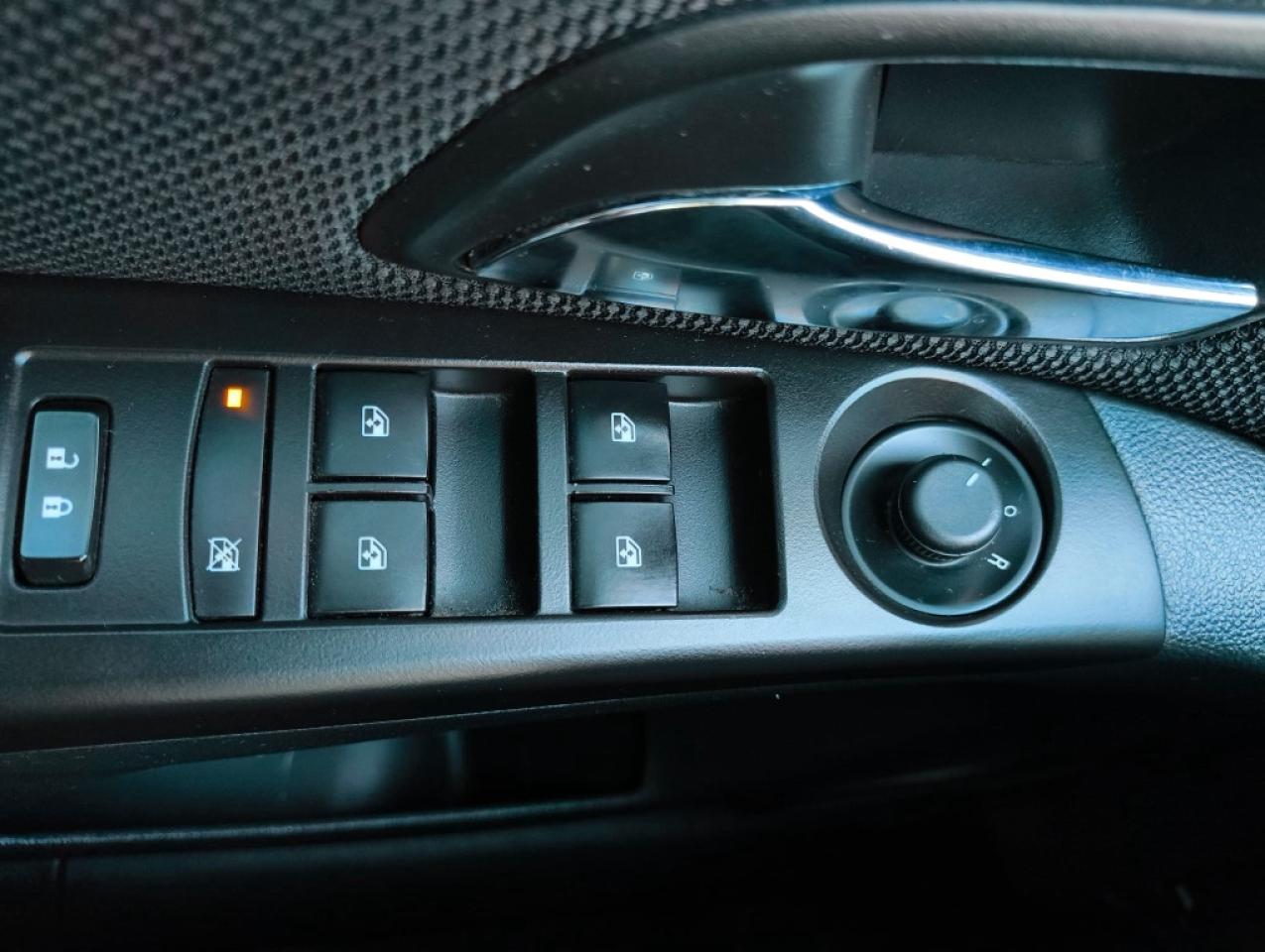 2016 Chevrolet Cruze Limited 1LT Auto 4dr Sedan Automatic Photo