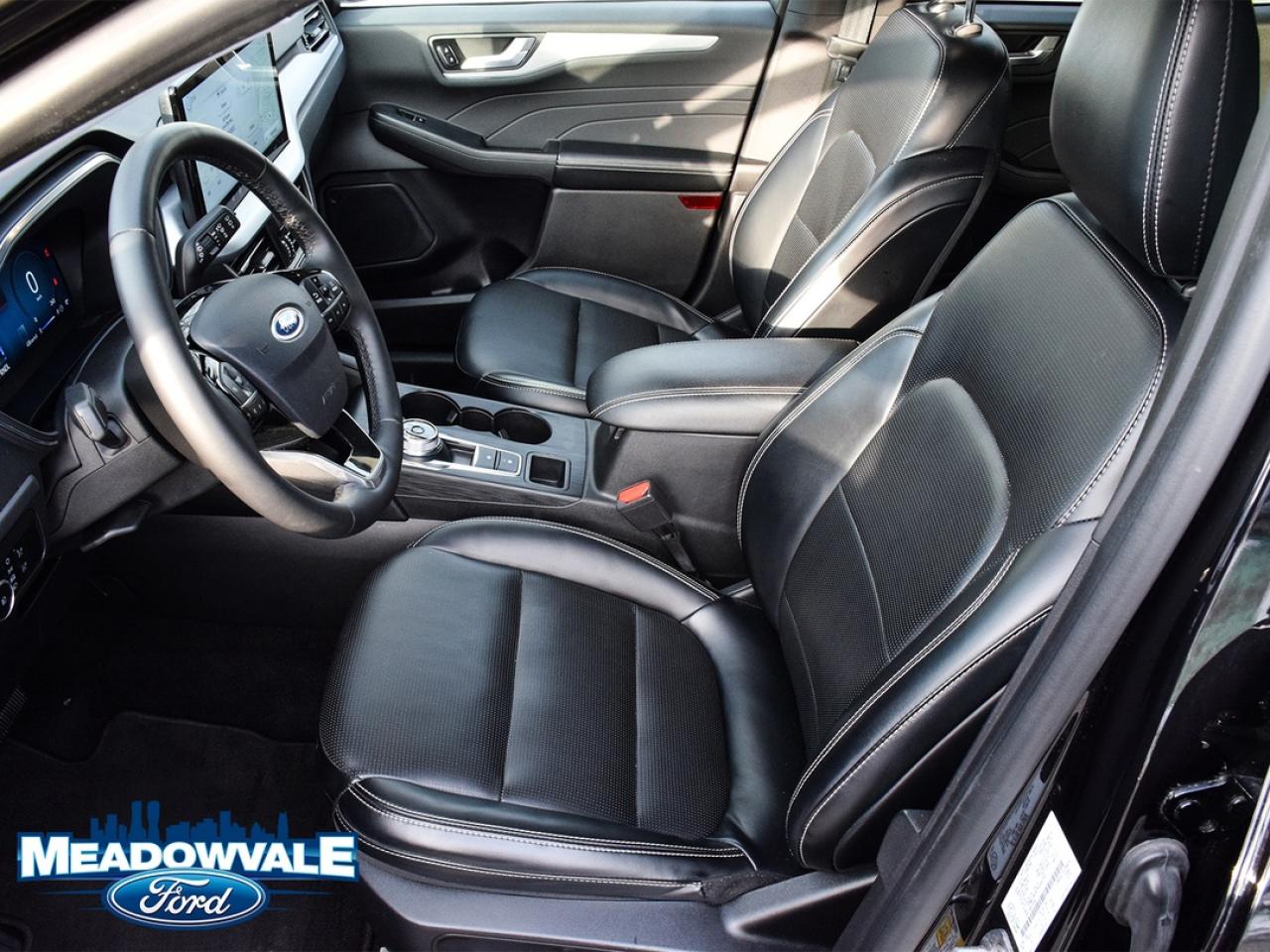 2024 Ford Escape Platinum Photo