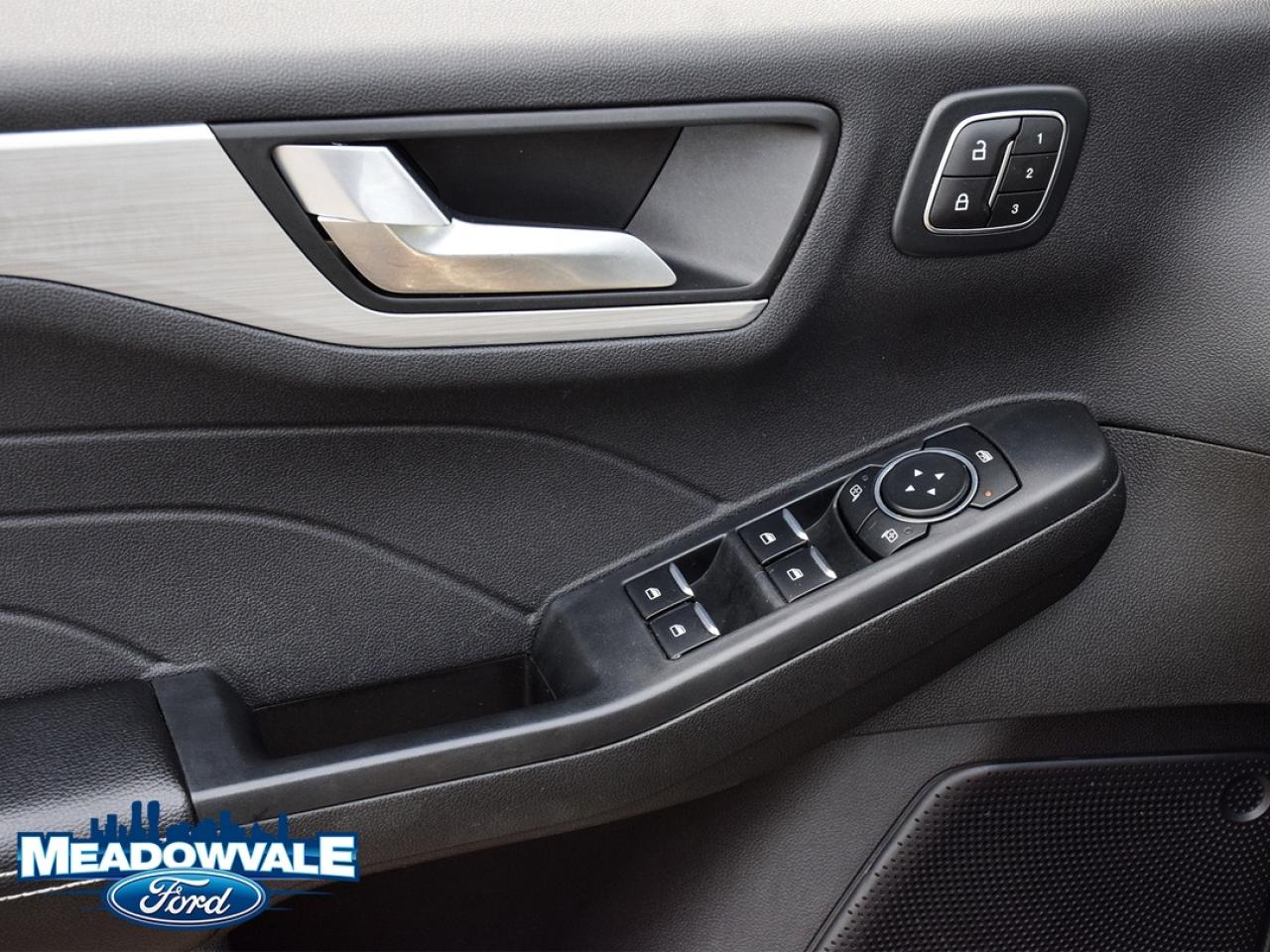 2024 Ford Escape Platinum Photo