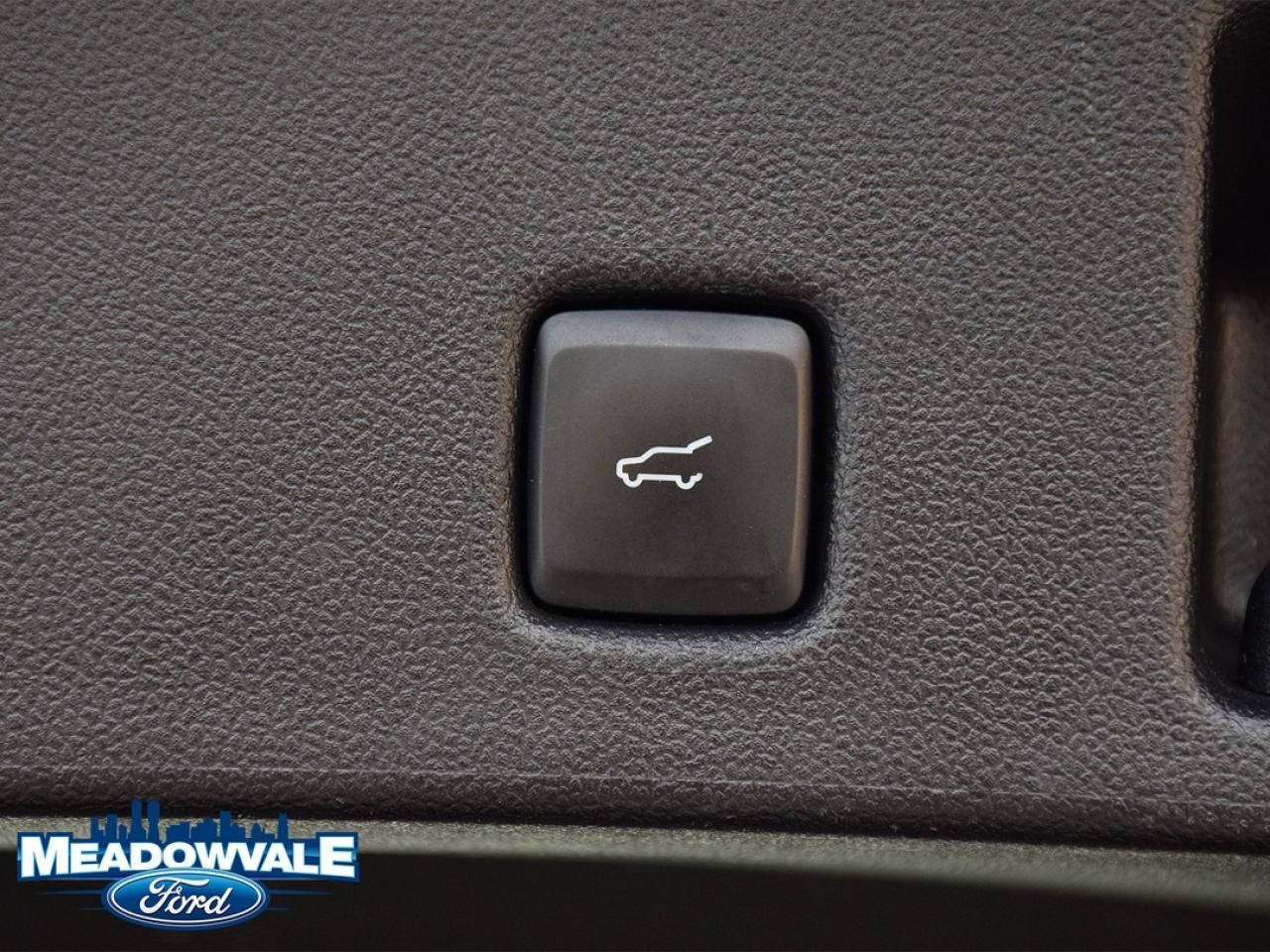 2024 Ford Escape Platinum Photo