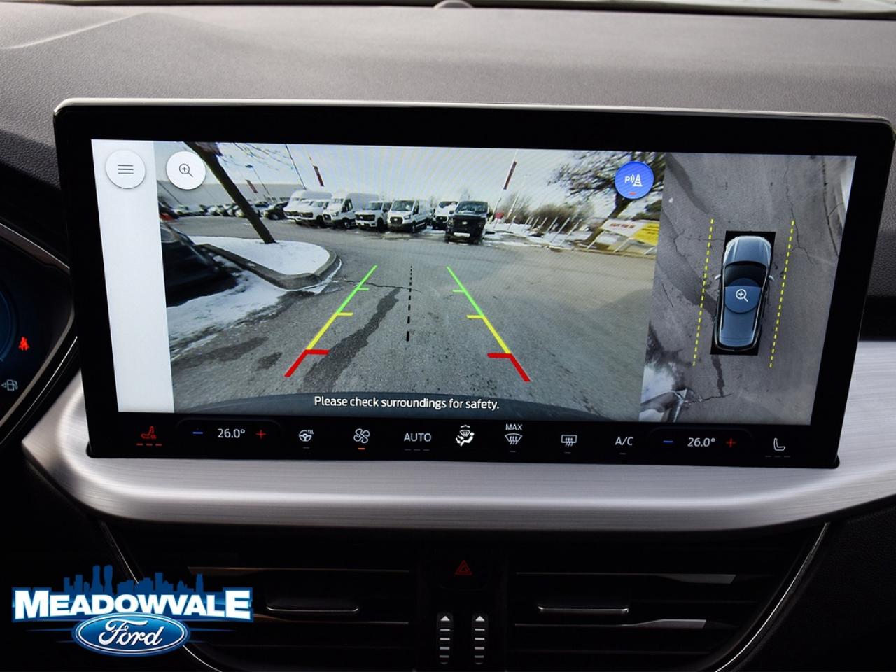 2024 Ford Escape Platinum Photo