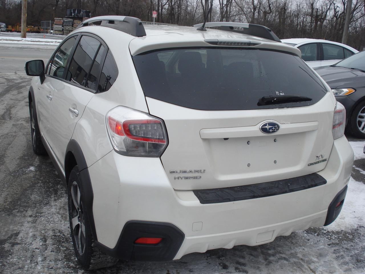 2014 Subaru XV Crosstrek 5dr 2.0i Touring Photo3