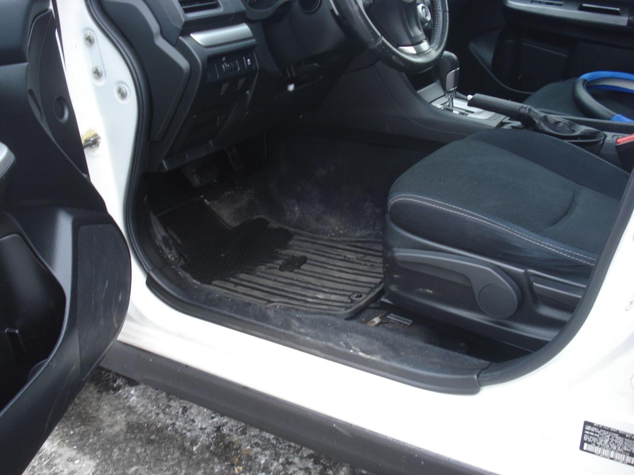 2014 Subaru XV Crosstrek 5dr 2.0i Touring Photo