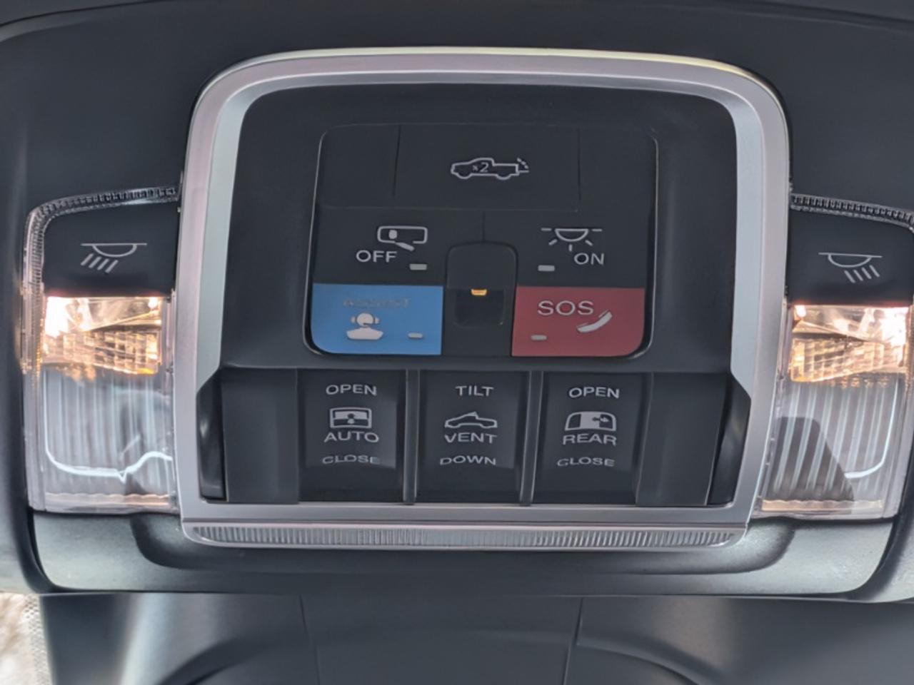 2026 RAM 3500 Laramie Photo