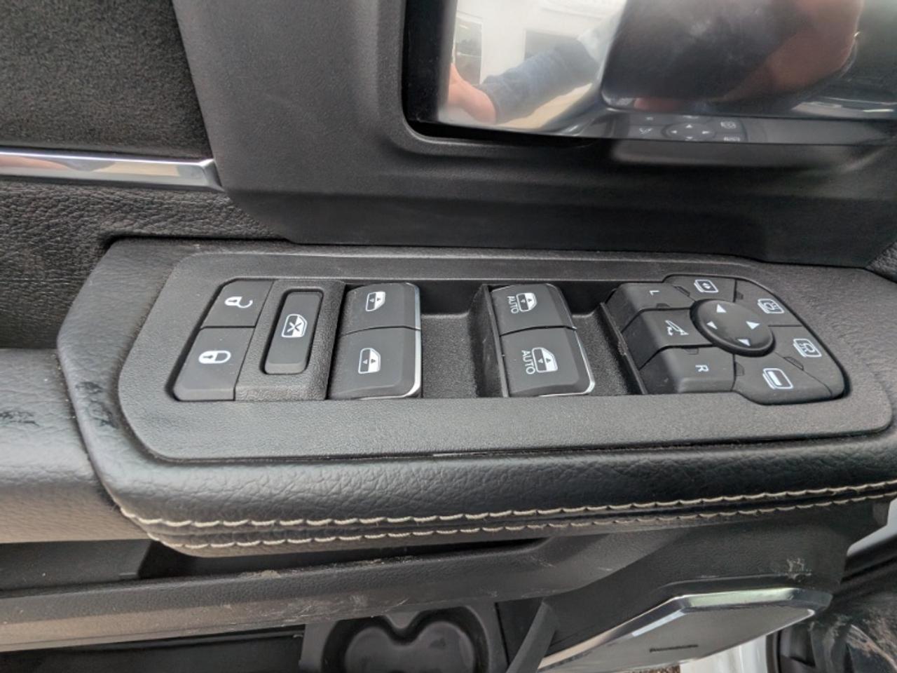 2026 RAM 3500 Laramie Photo