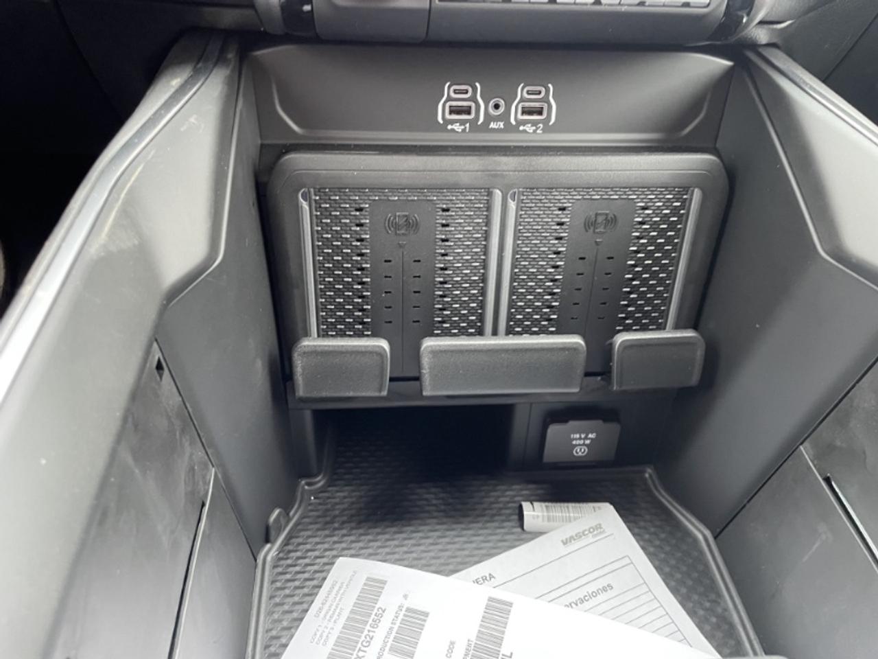 2026 RAM 3500 Big Horn Photo