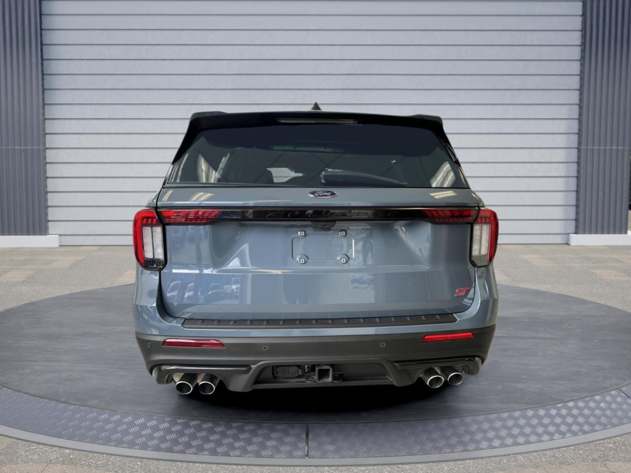 2025 Ford Explorer ST Photo