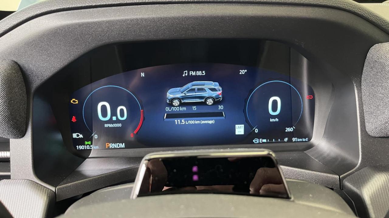 2025 Ford Explorer ST Photo