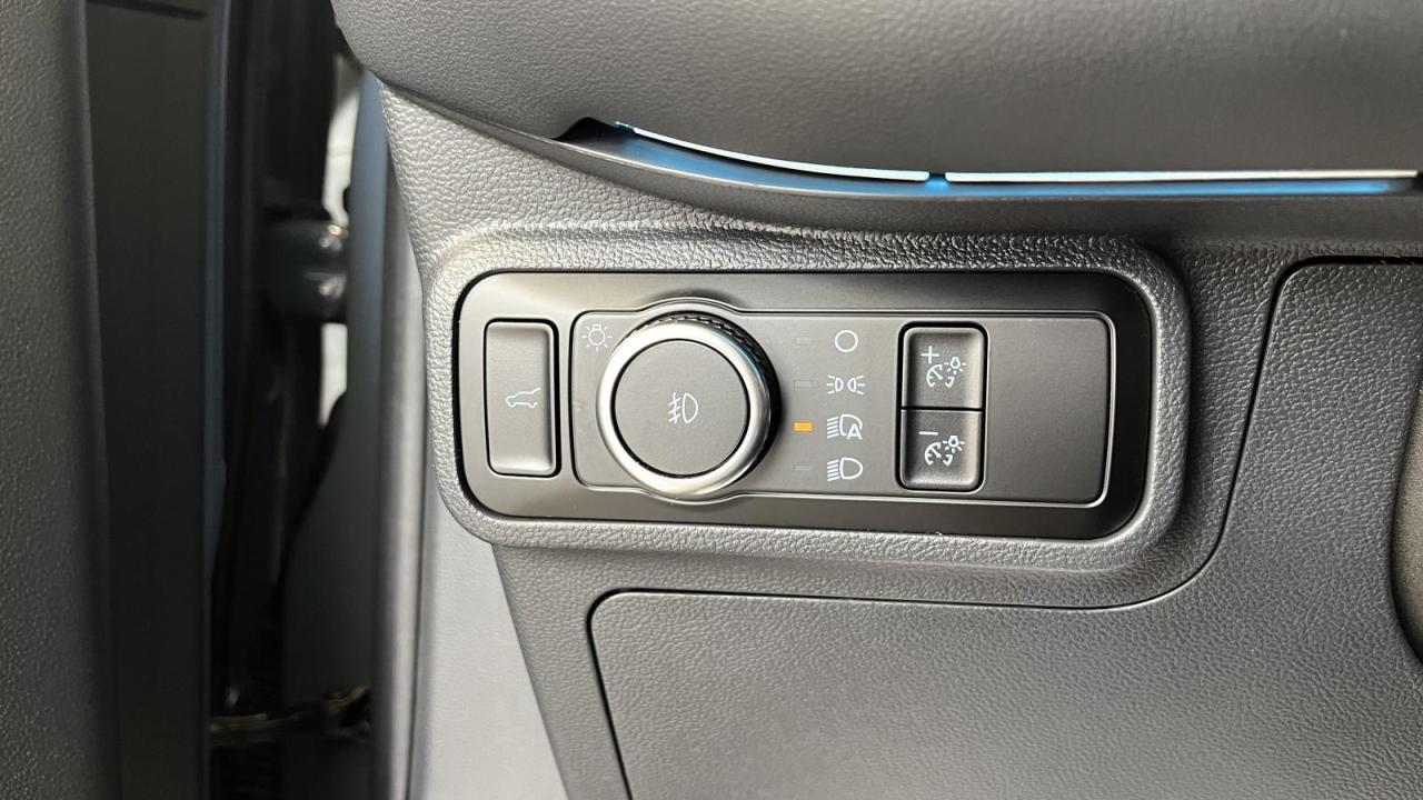 2025 Ford Explorer ST Photo