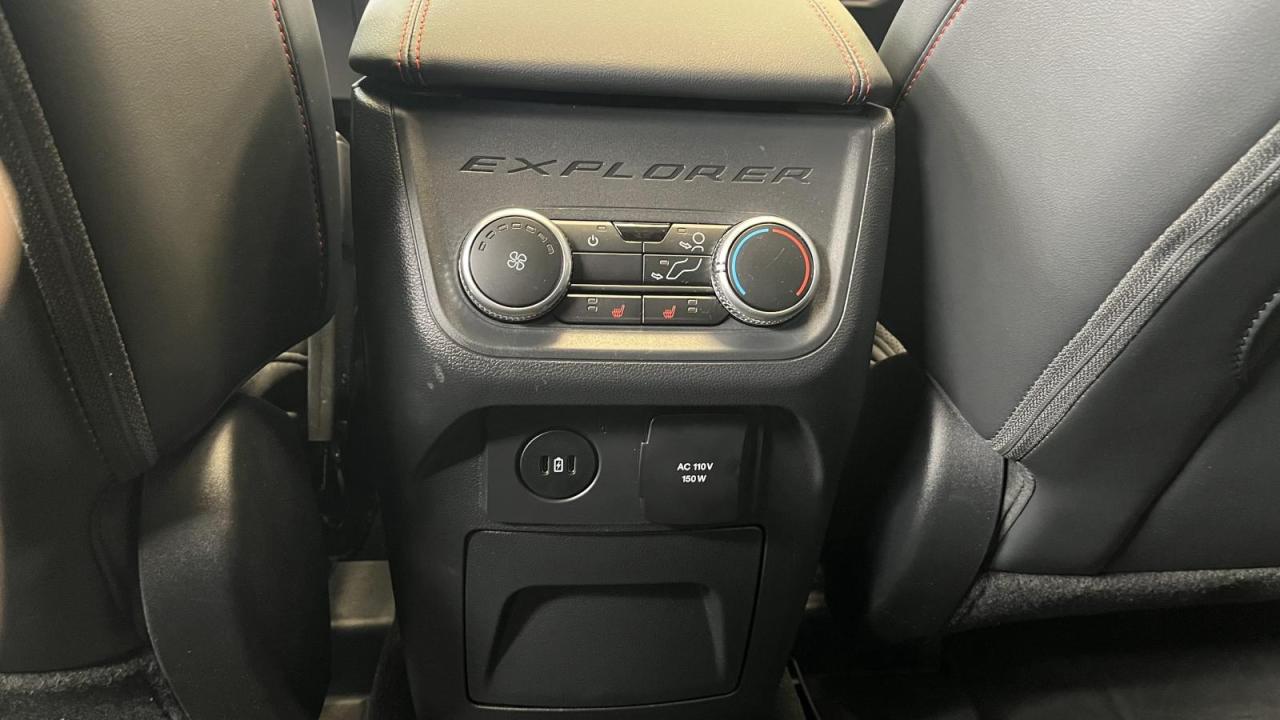 2025 Ford Explorer ST Photo