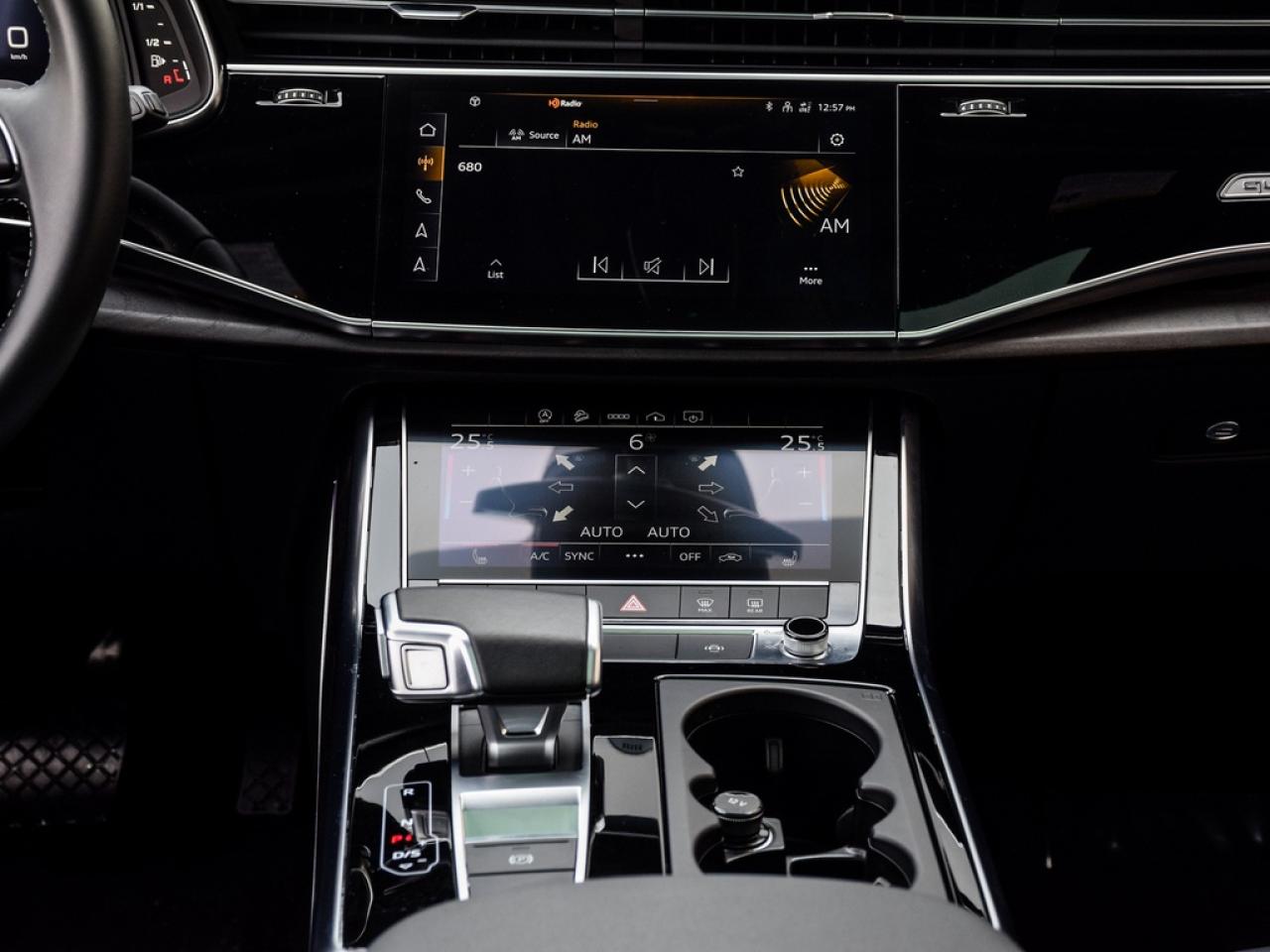 2025 Audi Q7 55 Photo