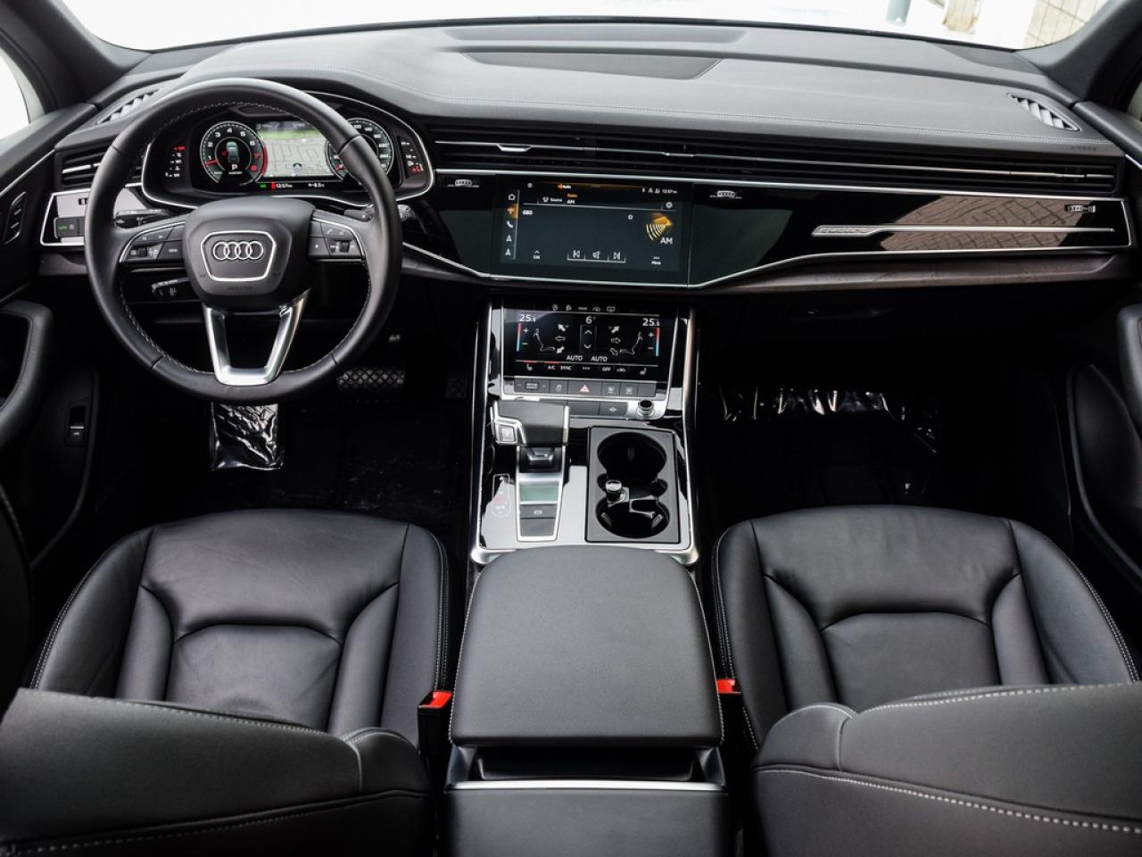 2025 Audi Q7 55 Photo