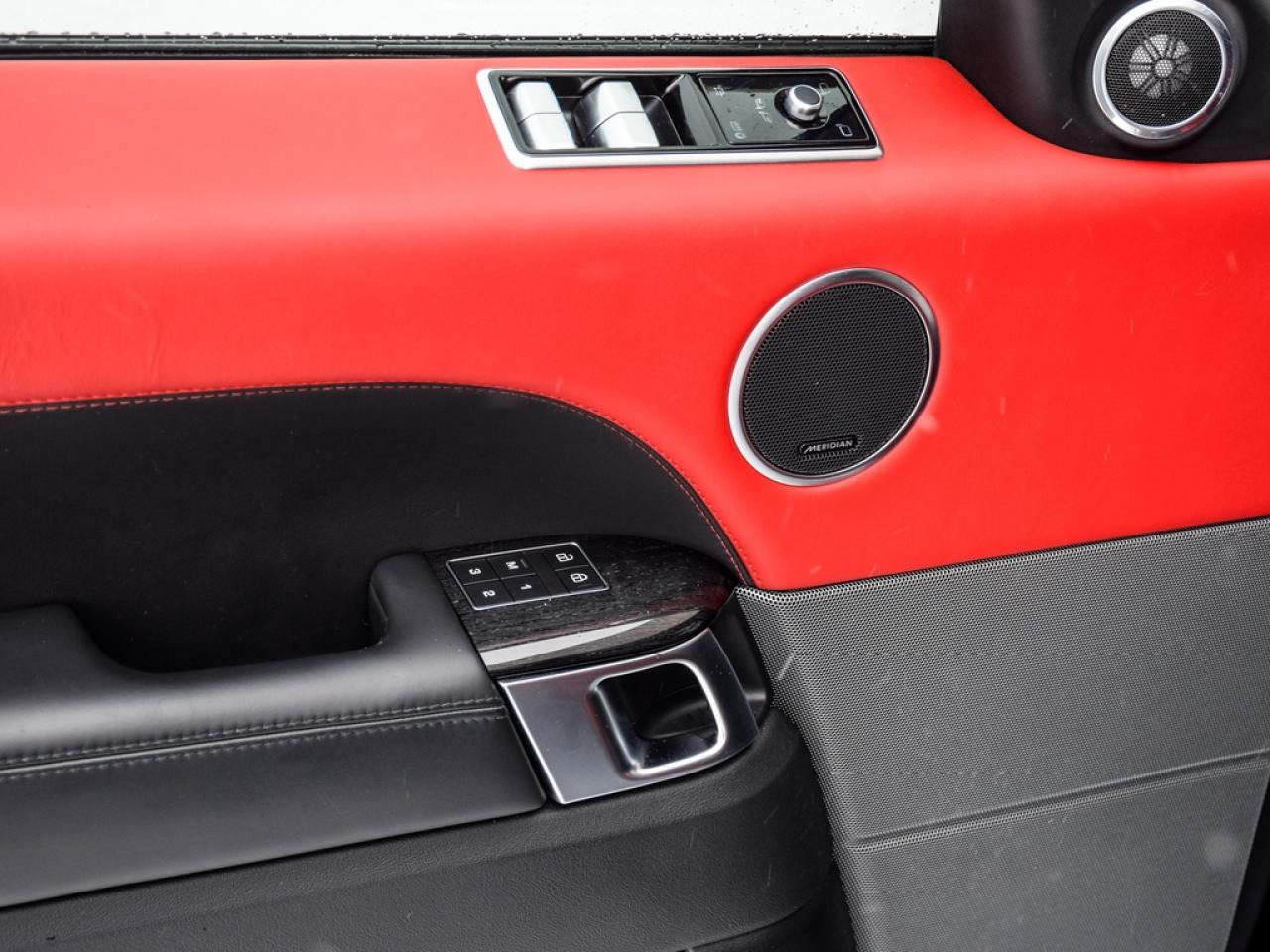 2021 Land Rover Range Rover Sport HSE Dynamic Photo